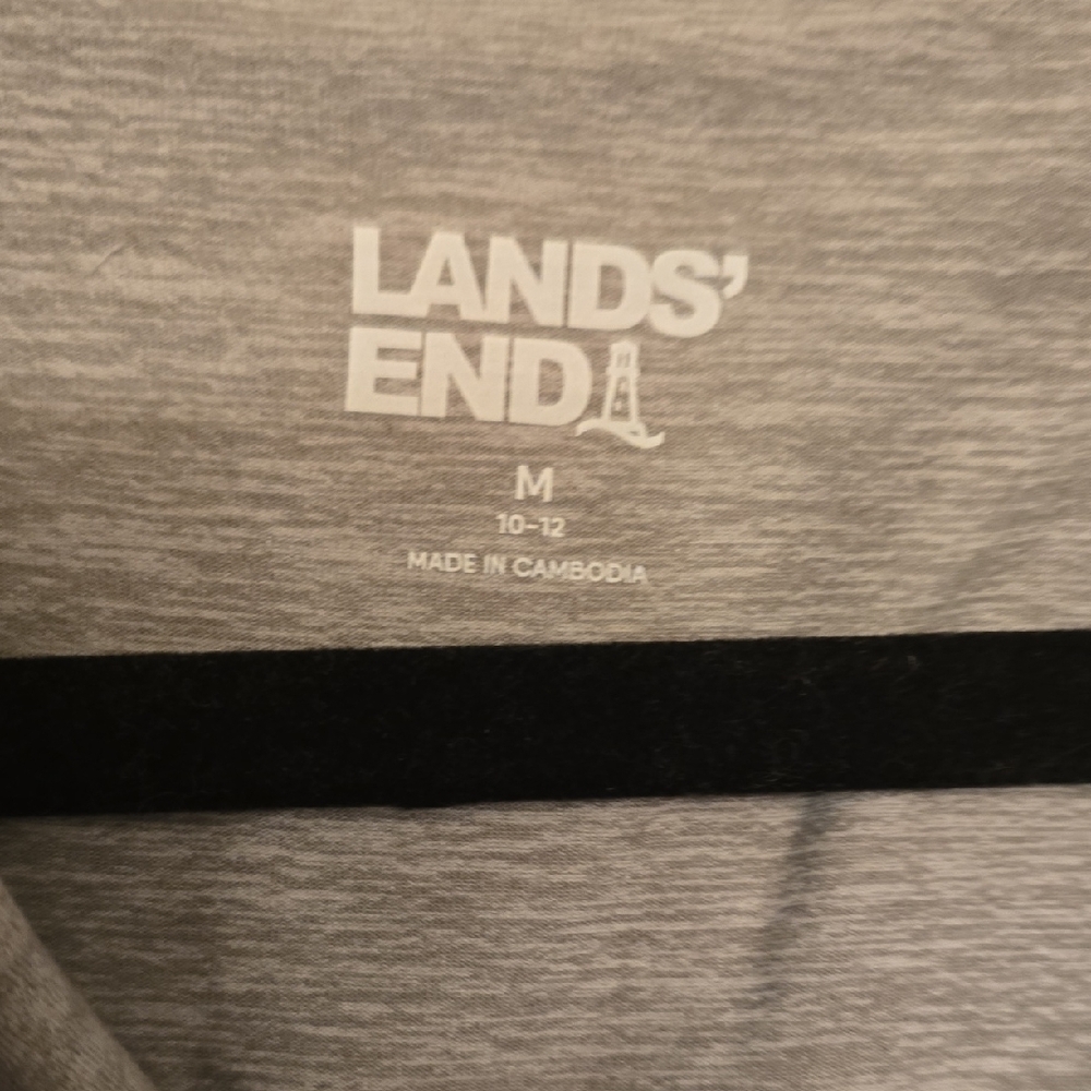 Lands' End Stretchy And Super Comfortable Button Up - Picture 4 of 7